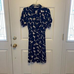 Diane Von Furstenberg Wrap Dress with pockets nwot